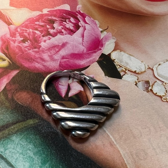 Stackable Dian Malouf Ring Size 7.5 - Picture 2 of 3